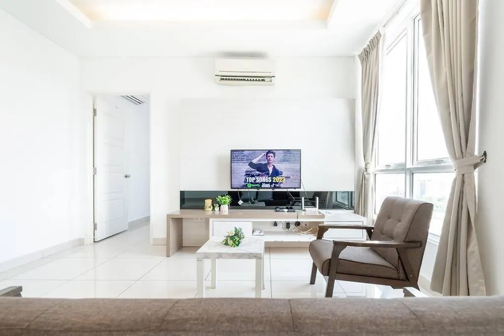 Mansion One New Bedrooms 4-6Pax Georgetown