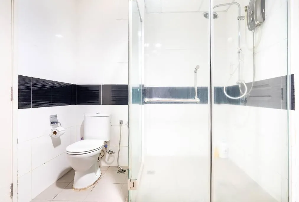Mansion One New Bedrooms 4-6Pax Georgetown Apartment George Town